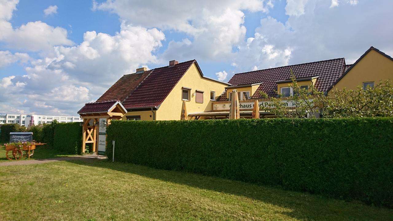 Gasthaus Zur Hecke Schoenefeld Exterior photo